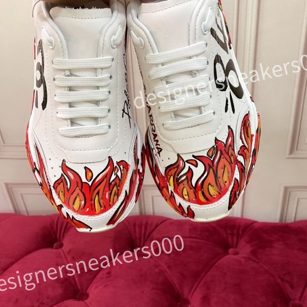 

luxury mens shoes sneakers fashion trend atmospheric designer sneaker pure black non-slip outsole outdoor laces high quality, Red;white