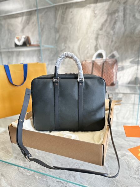 

designer briefcase bag for men porte-documents voyage pm luxury briefcases business man shoulder lapbags totes men's luggage computer d