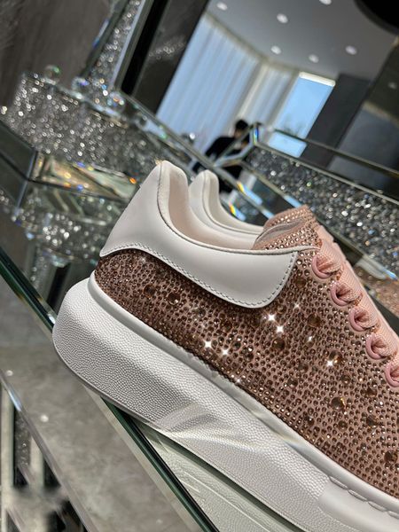 

2023 new casual shoes designer men women shoe strawberry wave mouth tiger web print vintage trainer man woman variety of styles 0414, Black