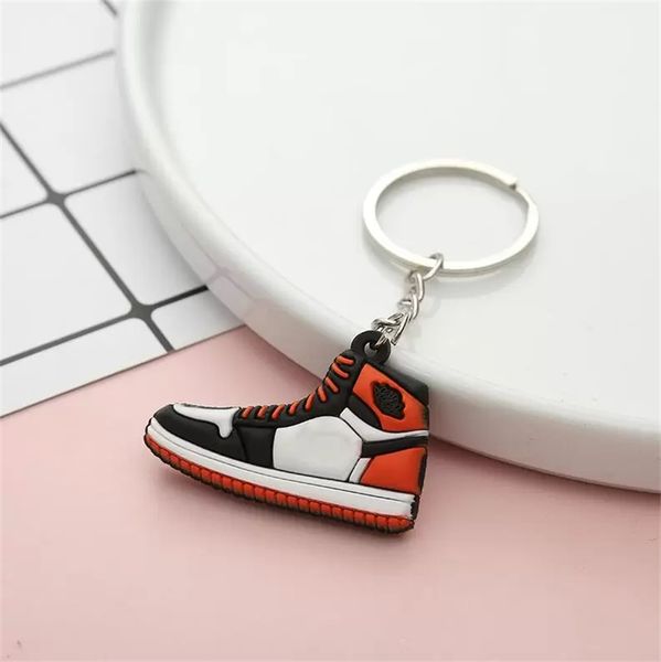 

designer mini silicone sneakers keychains men women kids key gift shoes keychain handbag chain basketball shoe key holder bulk price, Silver