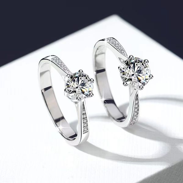 

Moissanite Ring 925 Sterling Silver Engagement Wedding Ring for Female Suitable for Banquet Party Official Occasions Anniversary Gift