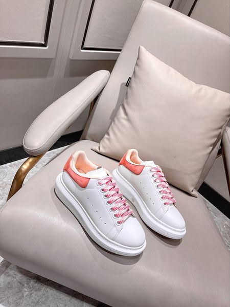 

2023 luxury designer bee ace sneaker casual shoes low leather sneakers bees stripes shoe walking sports men women trainers 0628, Black