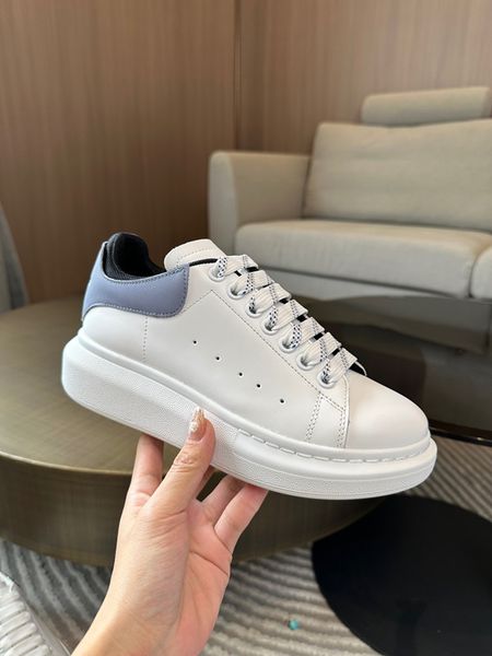 

2023 the new womens mens casual shoes fashion flowers genuine leather patchwork trainers sneakers runway platform wedges round toe lace up m, Black