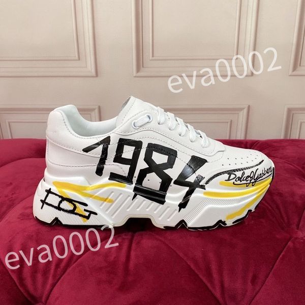 

designer sneakers calfskin casual shoes vintage leather trainers all-match stylist sneaker leisure shoe, Black
