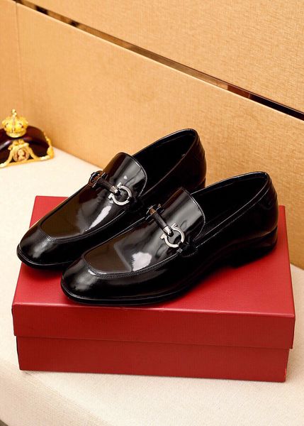 

2023 men dress shoes comfortable formal wedding brand designer loafers fashion slip on casual business flat shoes size 38-45, Black