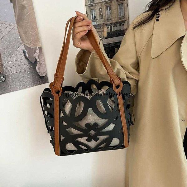 

shoulder bags hollow bucket bags black tote casual pu leather shoulder bag fashion versatile luxury designer brand handbags for women 2023 n