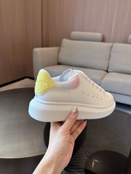 

designers casual shoes track tess sneakers paris men women triple white black pink grey beige 0628