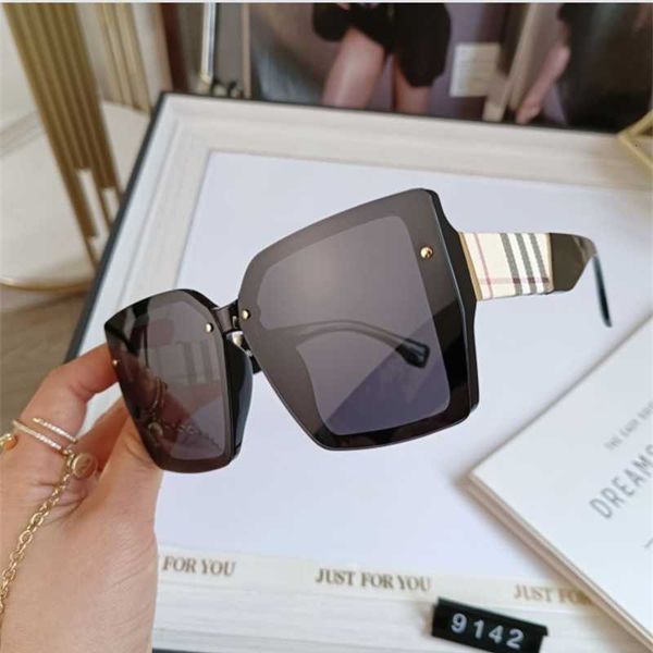 

2023 luxury square sunglasses ladies fashion glasses classic brand designer retro sun women eyewear shades, White;black