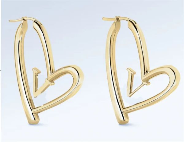 

heart letter stud earring with fashion jewelry accessories for gift party 3colors 18k gold stud designer titanium stud earrings pearl earrin, Golden;silver