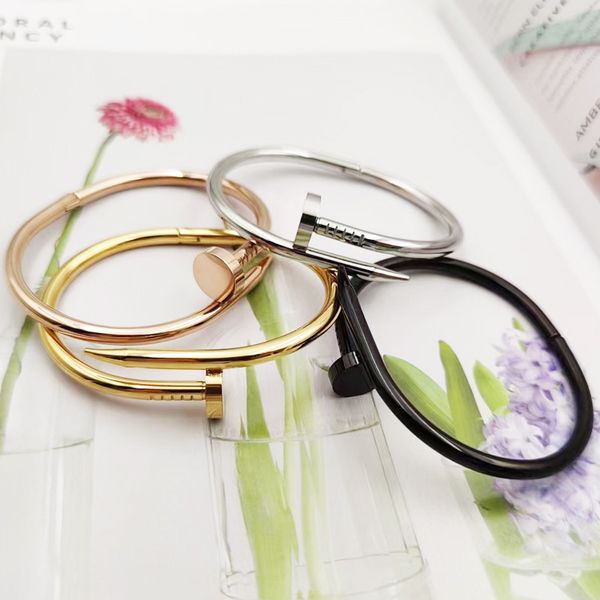 

luxury designer jewelry cuffs designer bracelet designer bracelets for women charm bracelet gold bracelet jewelry woman nail bracelet mens b, White