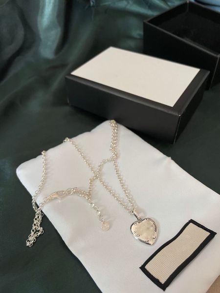 

2023 fashion luxury pendant necklace designer love flowers and birds pendant necklace to send girlfriend no box, Silver