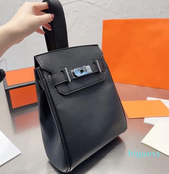 

Designer-Men's Designer Shoulder Bags Saddle Crossbody Leather Bag Sling Saddle Mini Blue Purse For Women In Multiple Colors 20CM, Blue-leather