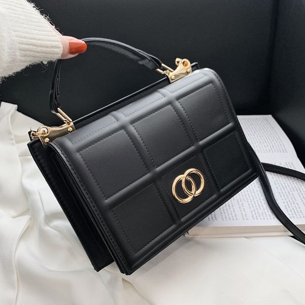 

fashion one shoulder fashion handheld small square bag, Black;red