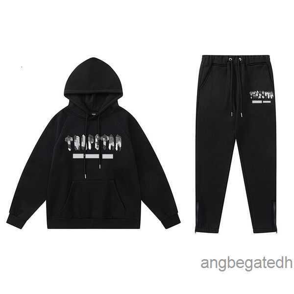 

mens tracksuits sweater trousers set designer hoodies streetwear sweatshirts quality sports suit embroidery plush letter decoration thick ho, Gray