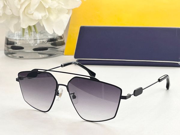 

sunglasses for women summer designers 40079 style anti-ultraviolet retro plate triangle lens eyeglasses random box, White;black
