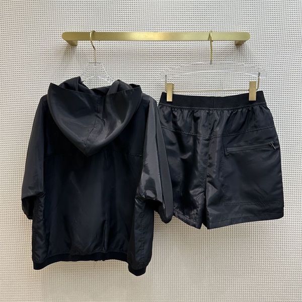 

Designer Womens Tracksuit Summer Fashion Two Piece Set Casual Sun Protection Tracksuits Woman Classic Jacket Sweatsuit Tops, Black