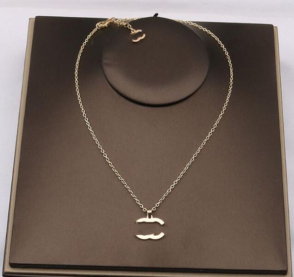 

gold channel 10color silver luxury designer pendant necklaces rhinestone copper crystal pearl 18k gold plated women jewerlry accessories gif