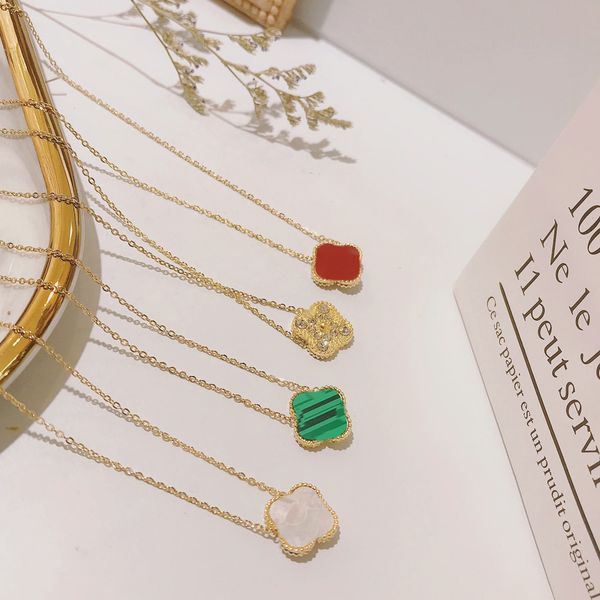 

designer pendant necklaces for women elegant 4/four leaf clover locket necklace highly quality choker chains designer jewelry 18k plated gol, Silver
