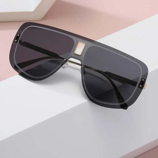 

Sunglasses Fashion Casual Personality Metal Double Beam Couples Simple