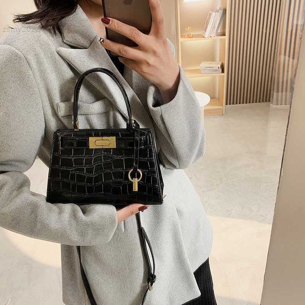 

shoulder bags brand lock shoulder bag for women handbags and purses designer crossbody bags large capacity female briefcases