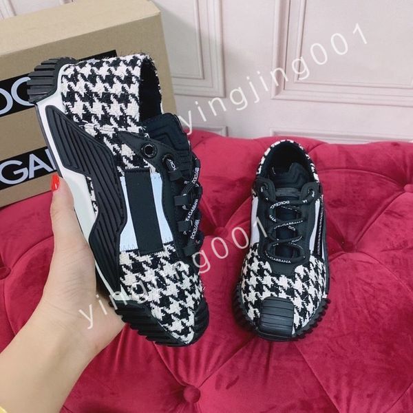 

2023 new luxury designer calfskin casual shoes reflective sneakers vintage trainers fashion shoes platform lace-up sneaker, Black