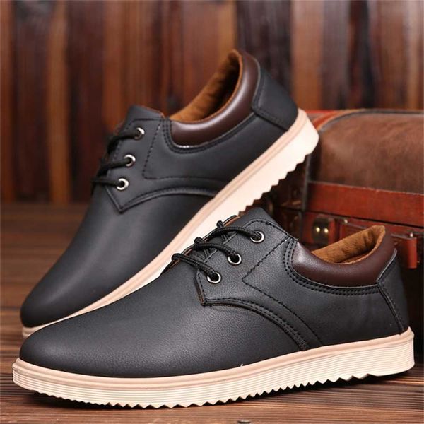 

men athletic trainers sports shoe women black white 236156