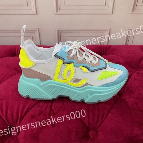 

2023 womens designer shoe sports casual shoes travel fashion white women flat shoes lace-up leather sneaker platform lady sneakers, Red;white