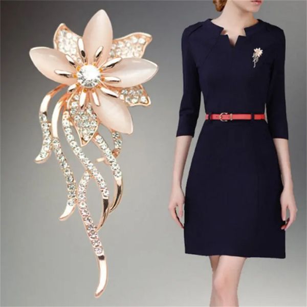 

gorgeous rhinestone flower bouquet brooch corsage clips - a perfect accessory for any outfit, Gray