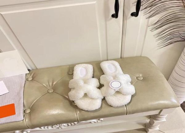 

fluffy soft and comfortable teddy curly slippers standard size 35423621042, Black