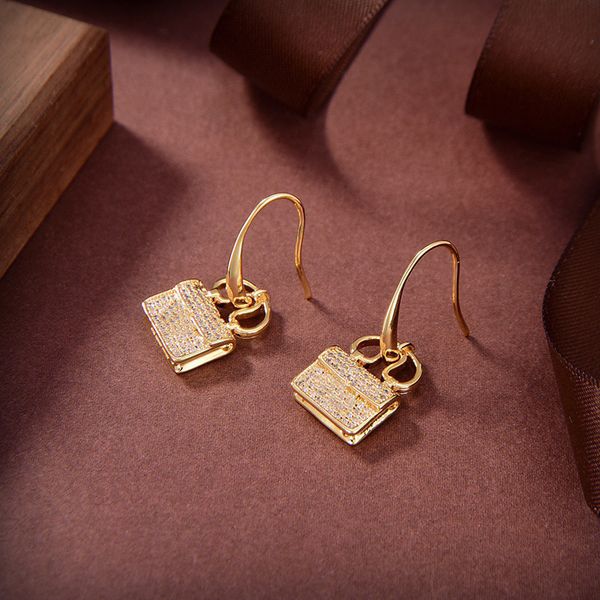 

amulettes earrings charm h for woman stud designer gold plated 18k diamond t0p highest counter advanced materials brand designer jewelry cry, Golden