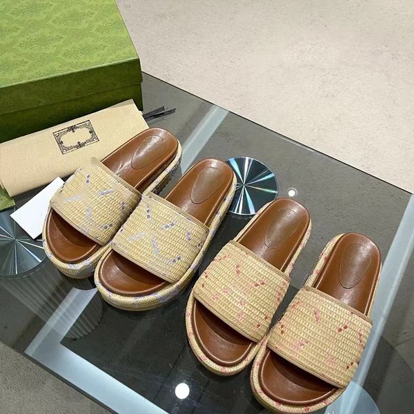 

2023 sandal slipper internet celebrity burst solid vintage flat heels leisure thickened outside wear stepping on poop feeling increased 5 cm, Black