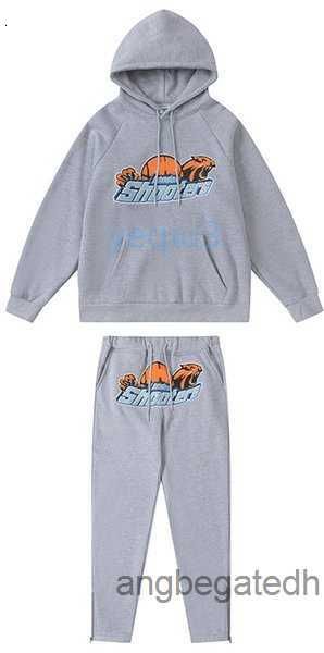 

mens tracksuits sweater trousers set designer hoodies streetwear sweatshirts quality sports suit embroidery plush letter decoration thick ho, Gray