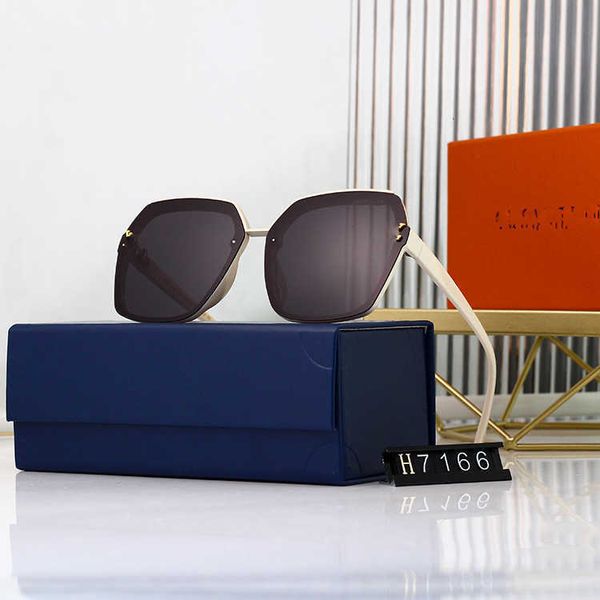 

Fashion Designer Lou Vut Luxury Cool Sunglasses 2022 New Square Frameless Polygonal Polarized Mesh Red Glasses Large Frame