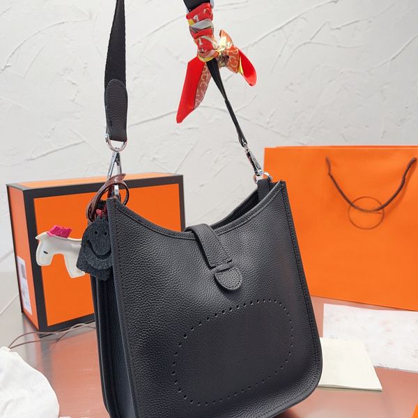 

designer hobo evelyne bag women cross body grain leather designers bags women shoulder bag handbag messenger totes fashion metallic handbags