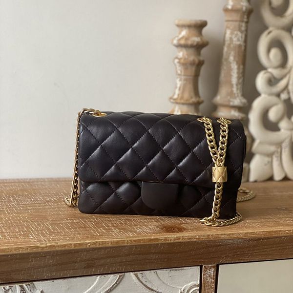 

Delicate knockoff Designer Crossbody bag 22CM Genuine leather Chain bag With Box YC182