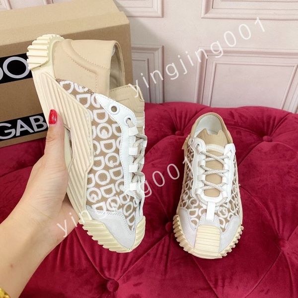 

2023 designer calfskin casual shoes reflective sneakers vintage leather trainers fashion shoes platform lace-up sneaker, Black