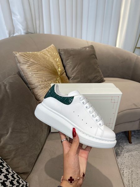 

designers oversized sneakers casual shoes white black leather velvet espadrilles trainers 0628