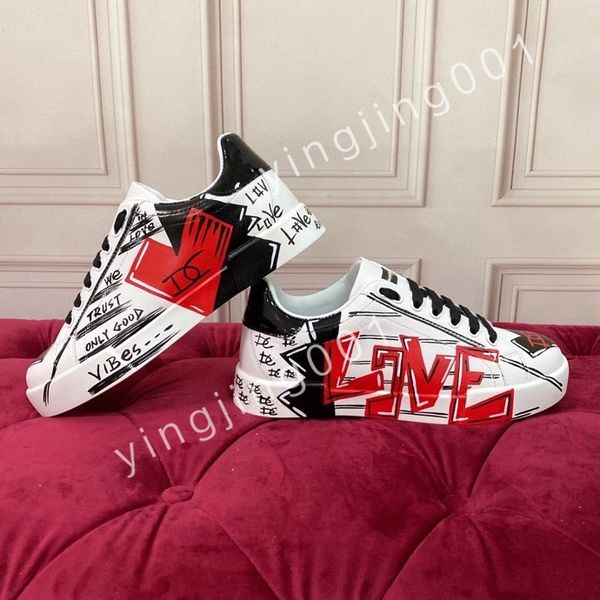 

2023 new famous runner men sneakers shoes low-calfskin trainers white black famous skateboard walkin