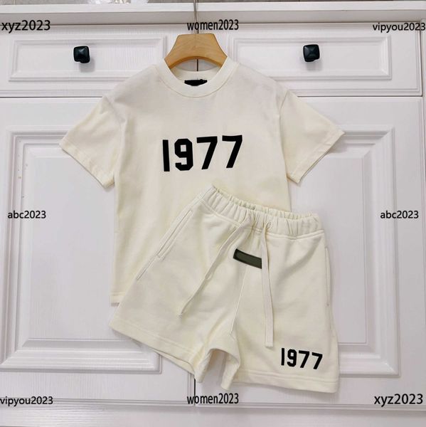 

2023 tracksuits designer baby kids clothing boys girls clothes sets size 100-150 cm 2pcs round neck t-shirt and fashion shorts, White