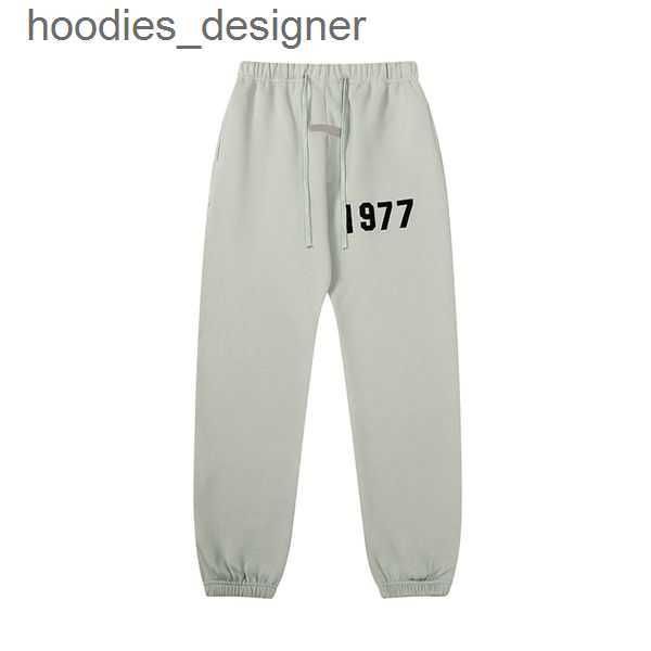 

hoodies designer 1977 designer essentail hoodie hoody men essentail pullover sweatshirts essen oversized clothing quality mens womens hoode, Black