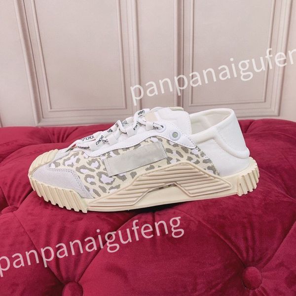 

2023 luxury designer trainers shoes platform shoes comfortable breathable web sneaker womens mens, Black