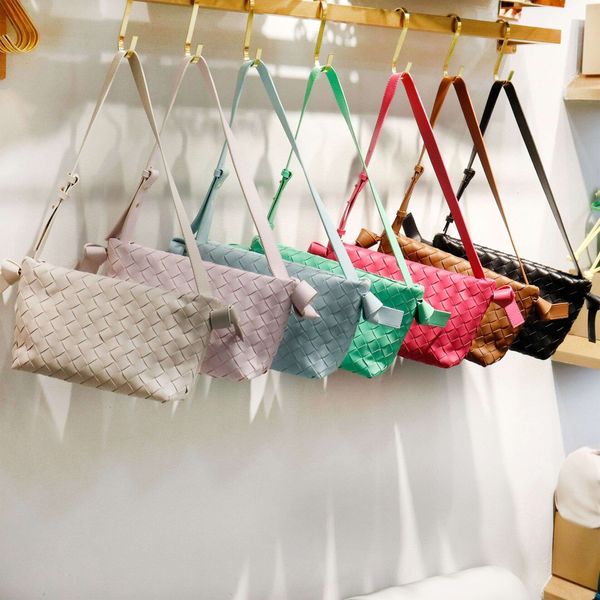 

new genuine leather women's bag commuter style textured woven bag temperament casual handheld one shoulder diagonal straddle bag