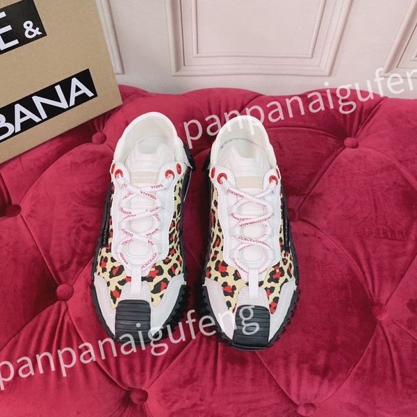 

2023 new luxurys designer trainers shoes platform shoes comfortable breathable web sneaker womens men, Black