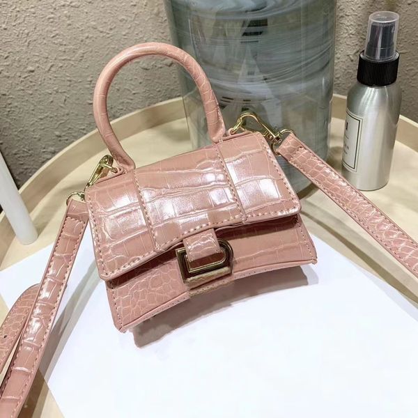 

fashion brand one shoulder bag women's tote handbag designer wallet new classic all-match mini bag women's luxury design casual di