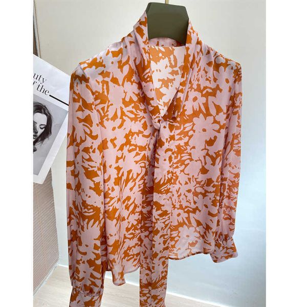 

shirt for silk women in early spring 2023 new mulberry commuting outerwear slim fitting printed lace up niche, White
