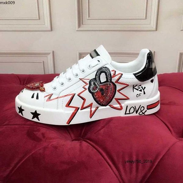 

classics women espadrilles flat designer shoes sneakers canvas and real lambskin loafers two tone cap toe fashion casual shoe size35-45