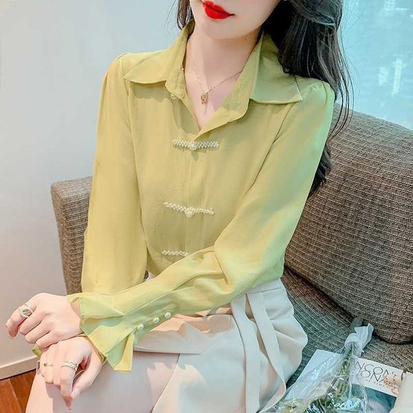 

up shirt button for women in autumn 2023 new women's clothing korean version celebrity niche design sense fashion long sleeved top, White