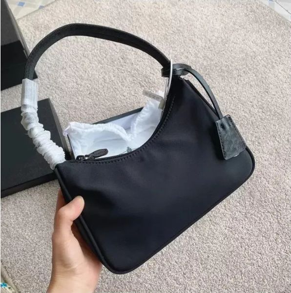 

2023 designer nylon underarm bag classic shoulder bag hobo handbag wallet women with box, Black;red