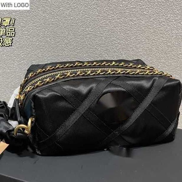 

stuff sacks luxury brand design letter shoulder chain cc bag lunch box bag 2022 new nylon versatile ins fashionable high beauty portable eye, White