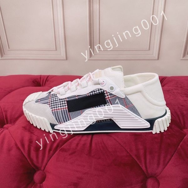 

2023 luxurys designer calfskin casual shoes reflective sneakers vintage trainers fashion shoes lace-up sneaker, Black